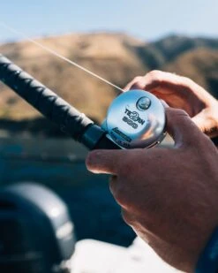 Tern2 Fishing Reel(Tern2 Fishing Reel) -Pro Fishing Kit Store txd lifestyle 3